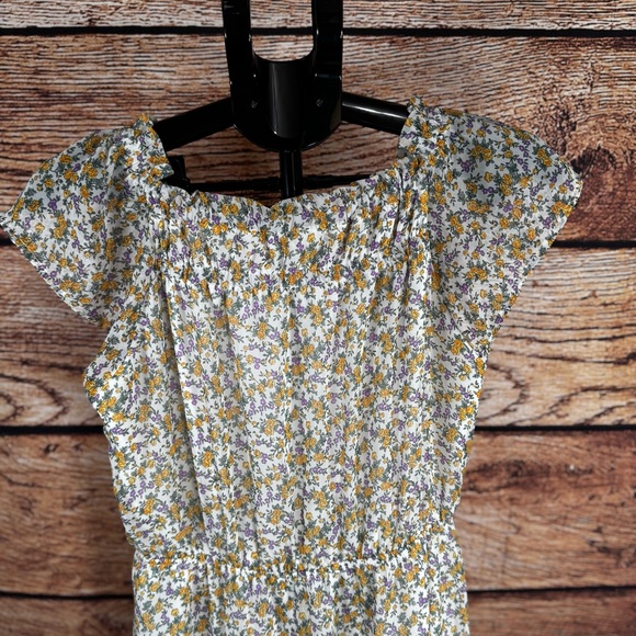 Kaileigh Floral Dress with Puff Sleeves - Picture 5 of 7